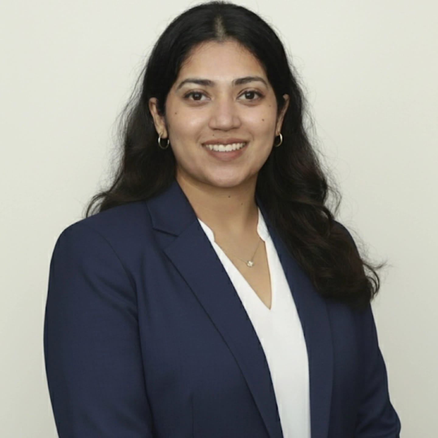 Dr. Uthra